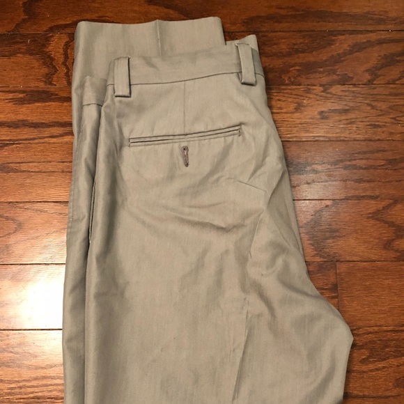 Men’s Calvin Klein Dress Pants - Picture 1 of 4